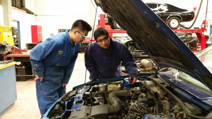 engine mechanic diesel school tru working trade students vehicle program makes unique who